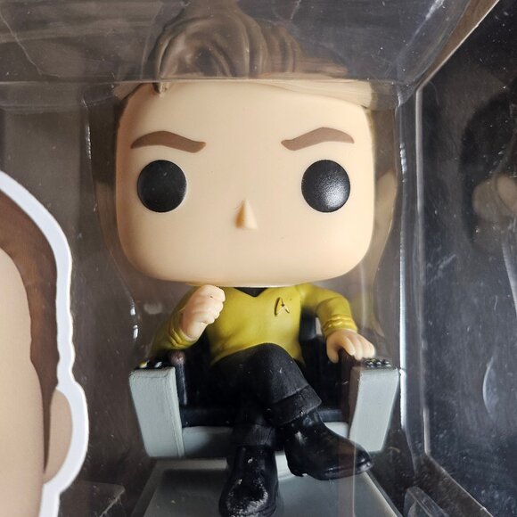 Funko Pop Television Star Trek The Original Series Figure Captain Kirk #1136 - Picture 6 of 11